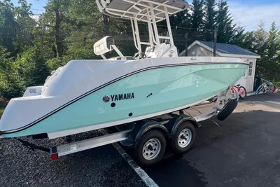 Yamaha Boats 222 FSH Sport