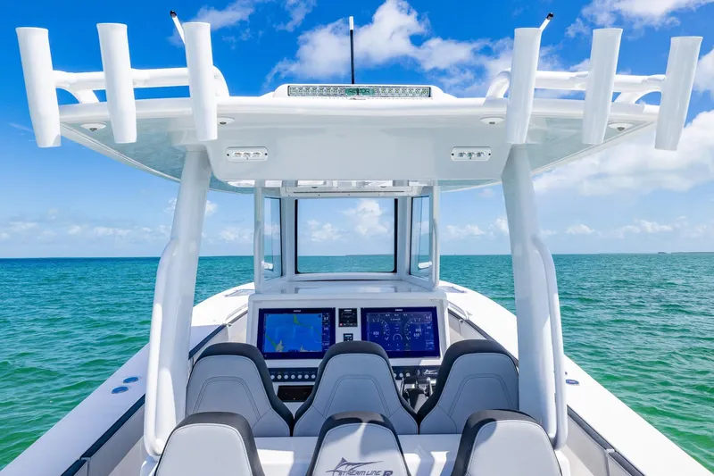  Yacht Photos Pics Streamline R 35 boat dashboard with ocean view, 2025 model.