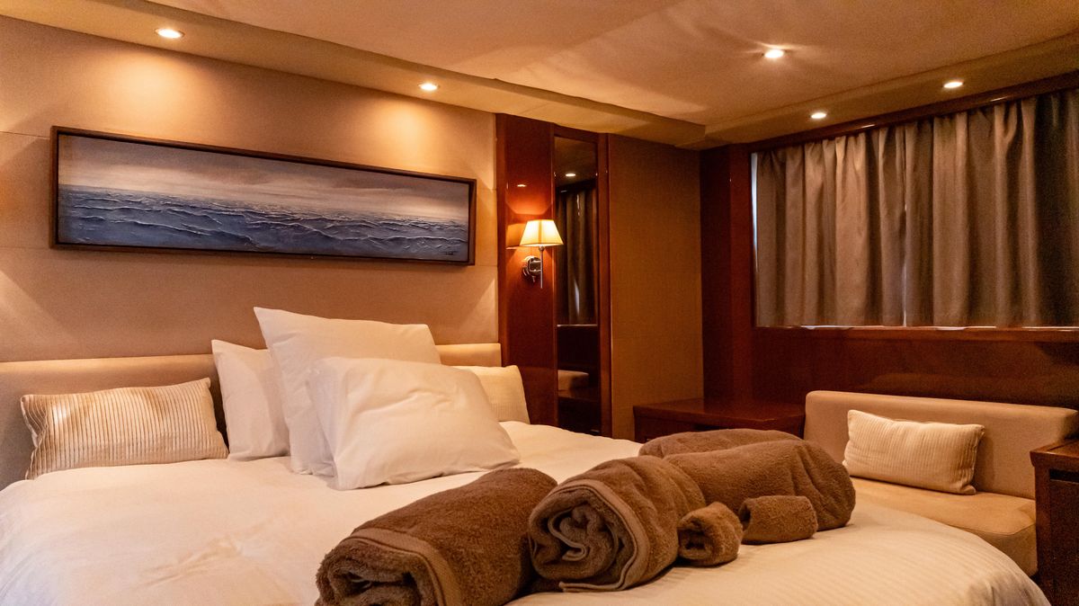 2007 Princess 65 