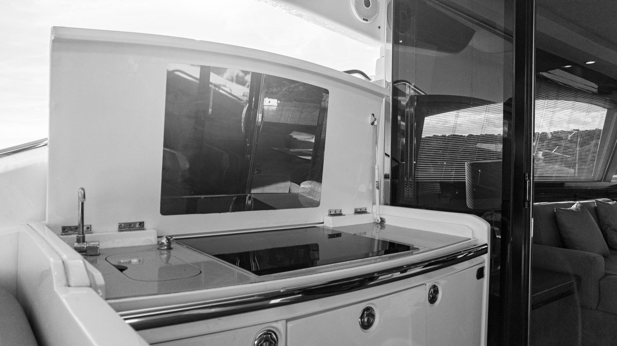 2007 Princess 65 