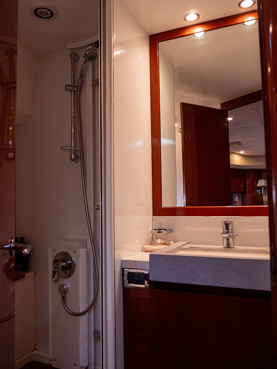 2007 Princess 65 