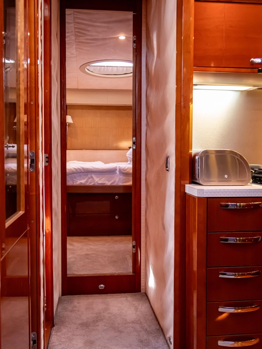 2007 Princess 65 