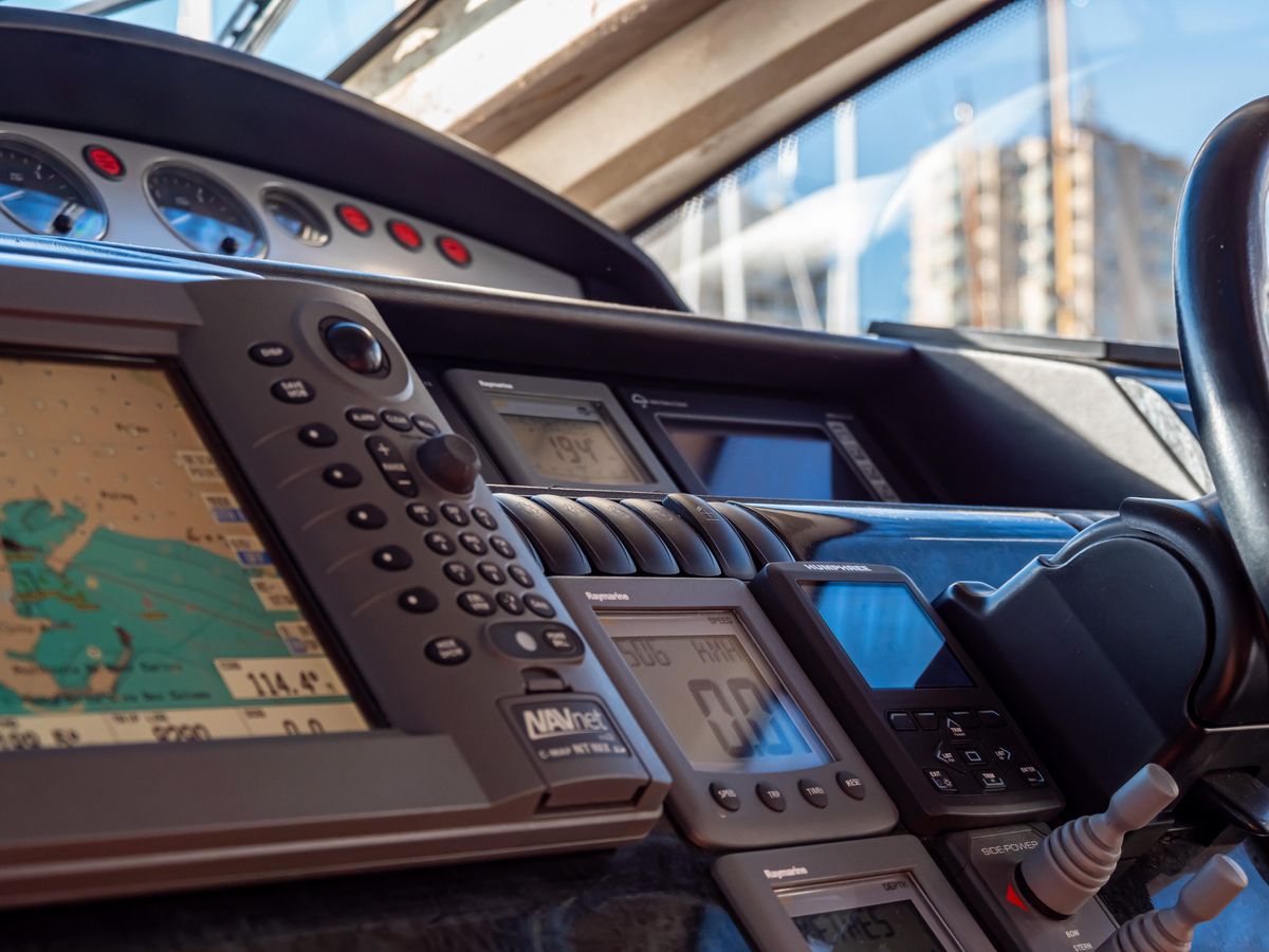 2007 Princess 65 