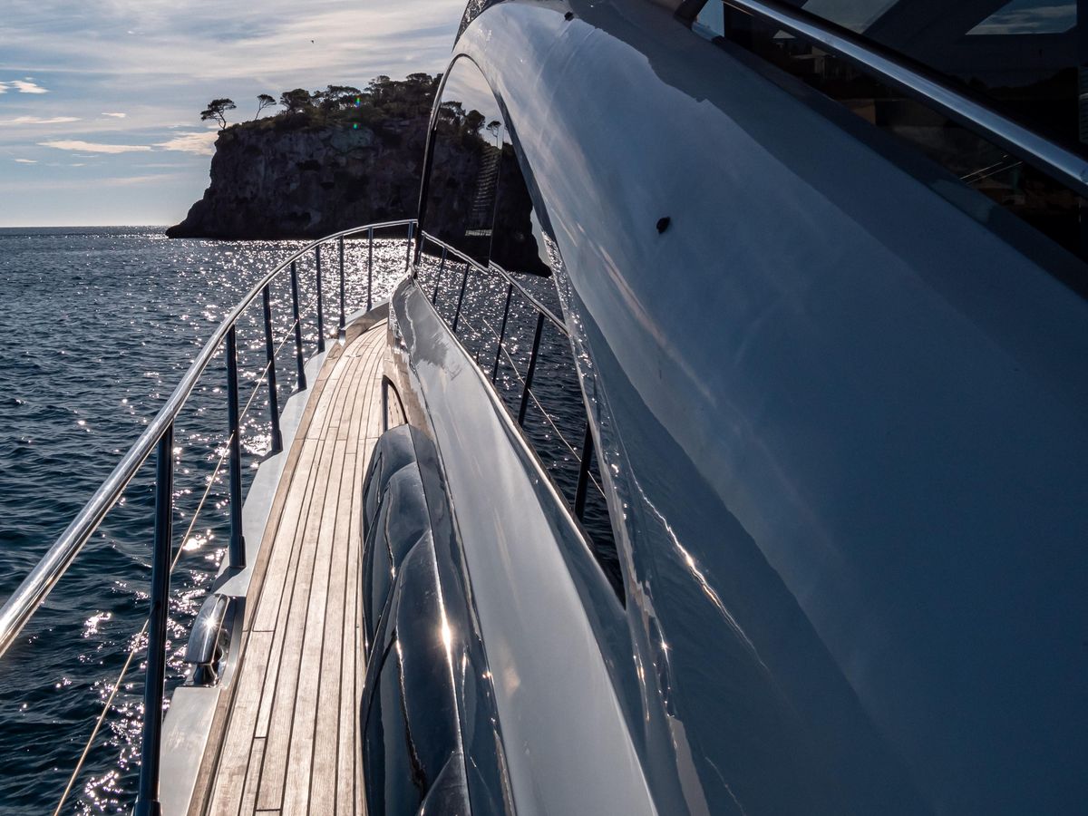 2007 Princess 65 