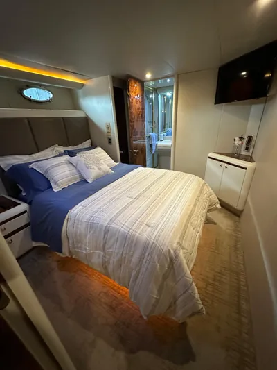 Amora Yacht Photos Pics 