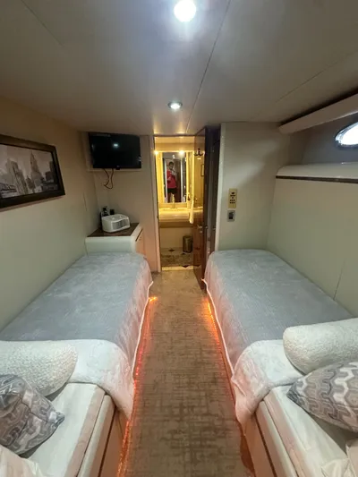 Amora Yacht Photos Pics 