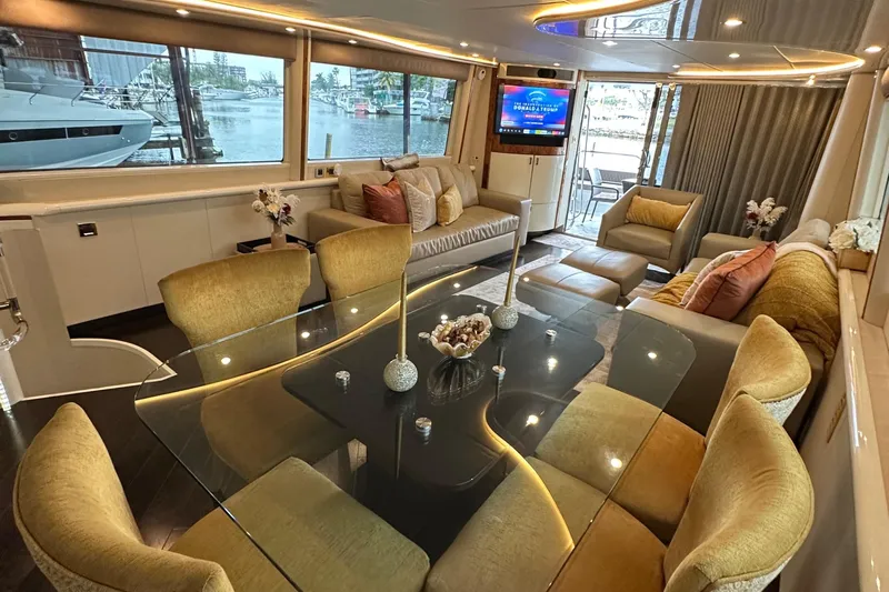 Amora Yacht Photos Pics 