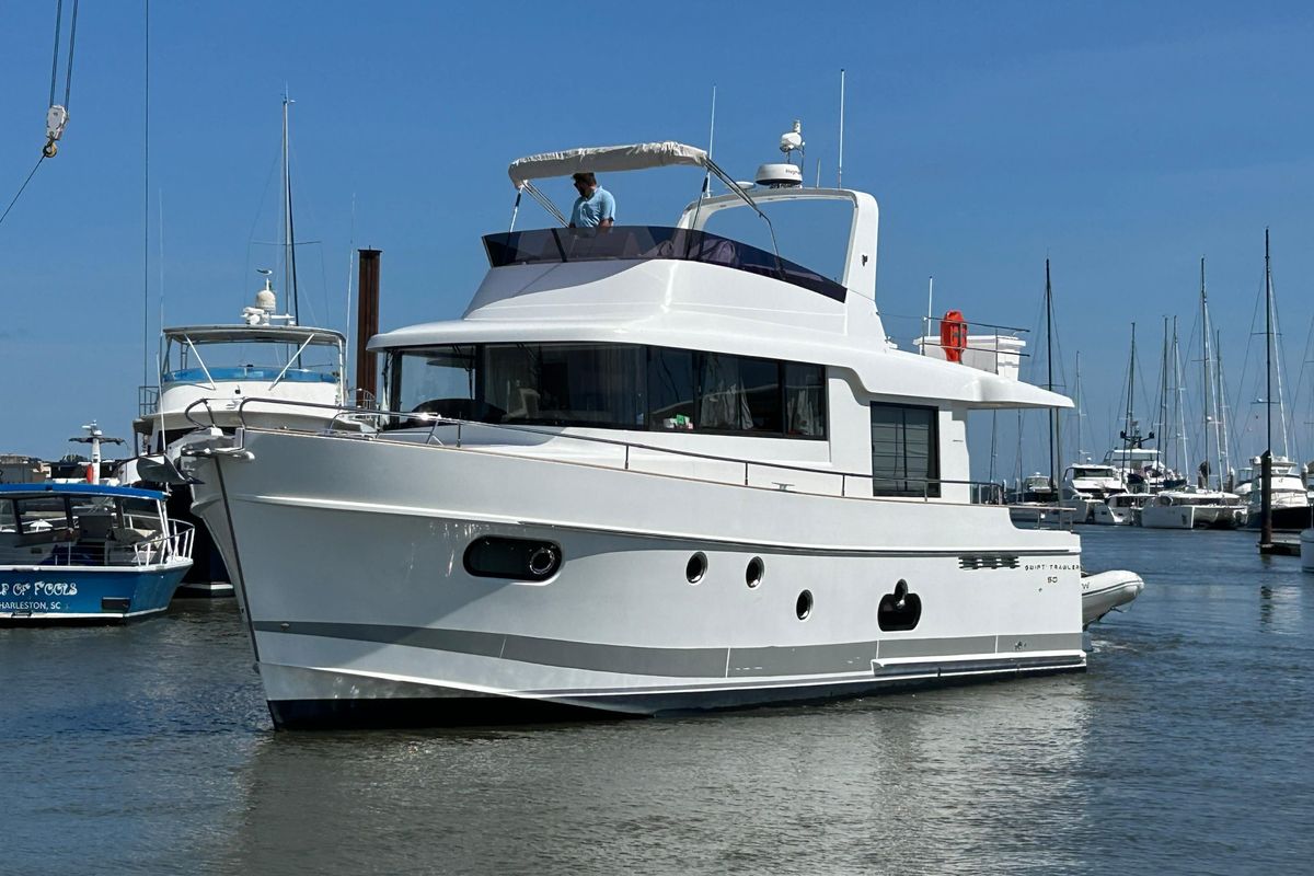 2019 Beneteau 49 