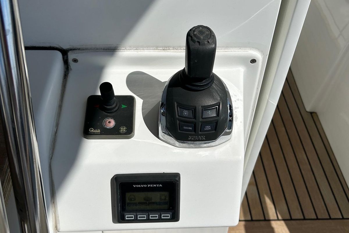 2019 Beneteau 49 