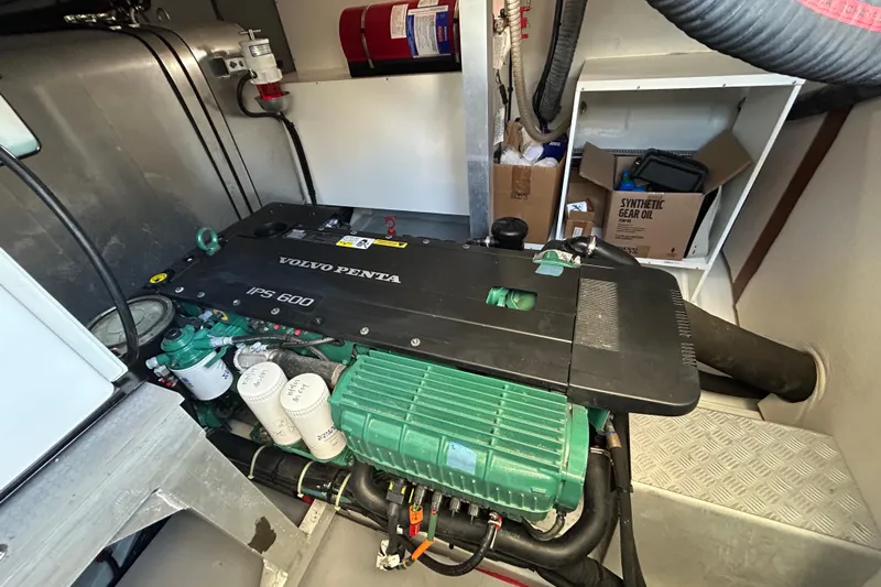 Smooth Yacht Photos Pics Engine room of 2019 Beneteau Swift Trawler 50 with Volvo Penta IPS 600 engine.
