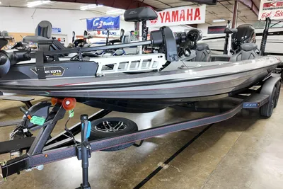 Skeeter ZXR21