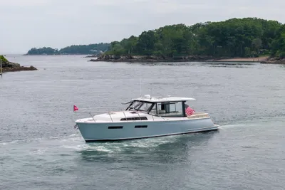 MJM 42