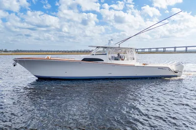 Front Runner 47 Center Console