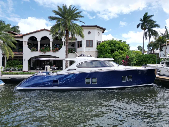 Friendship Yacht Photos Pics 