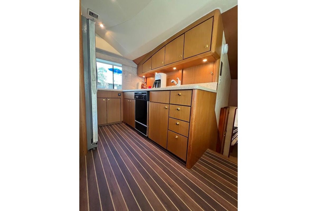 2002 Ocean Yachts 56 