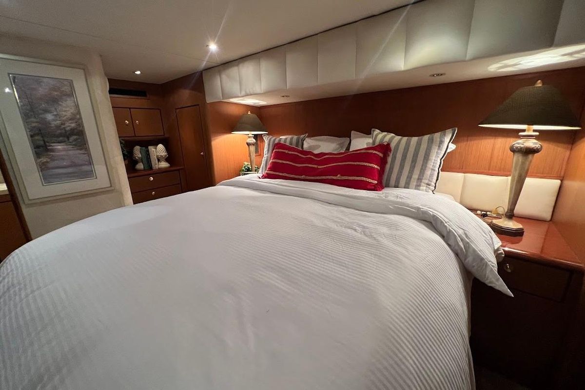 2002 Ocean Yachts 56 