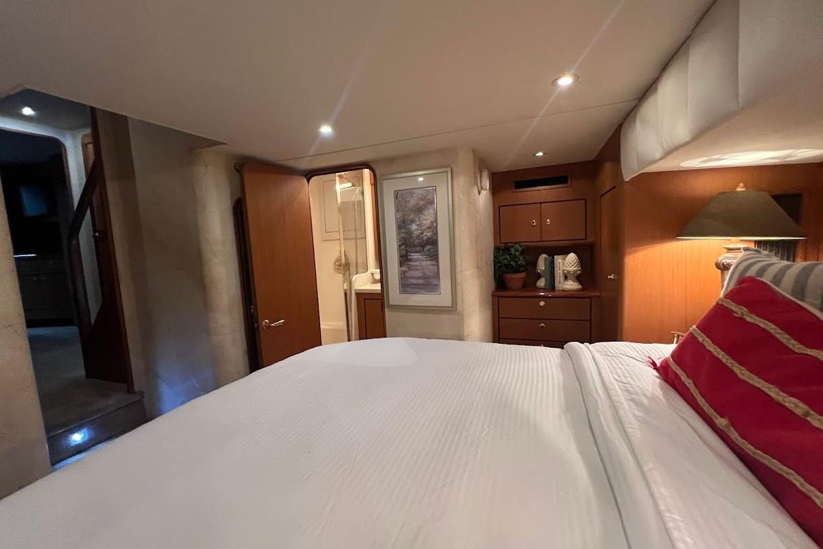 2002 Ocean Yachts 56 