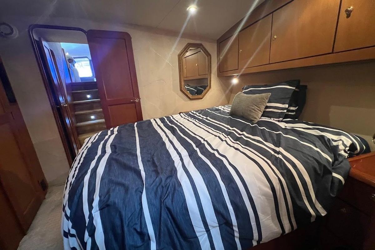 2002 Ocean Yachts 56 