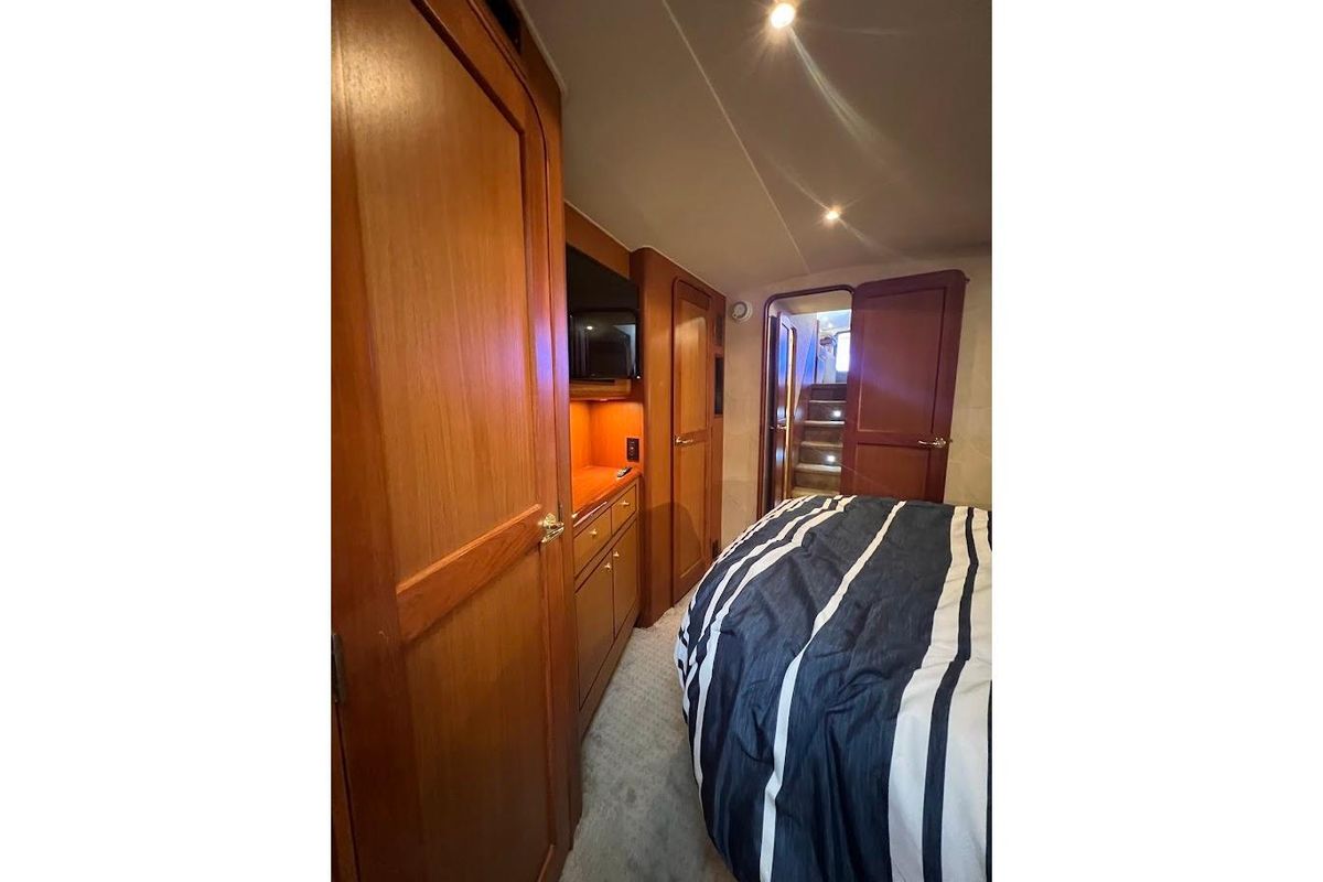 2002 Ocean Yachts 56 