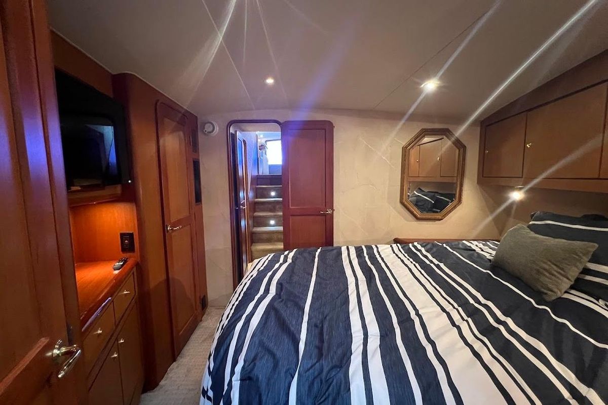 2002 Ocean Yachts 56 