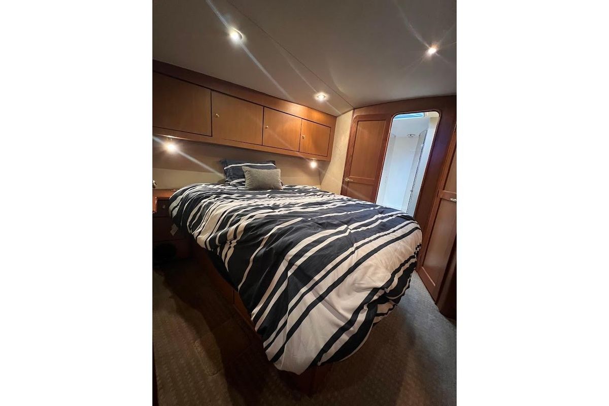 2002 Ocean Yachts 56 