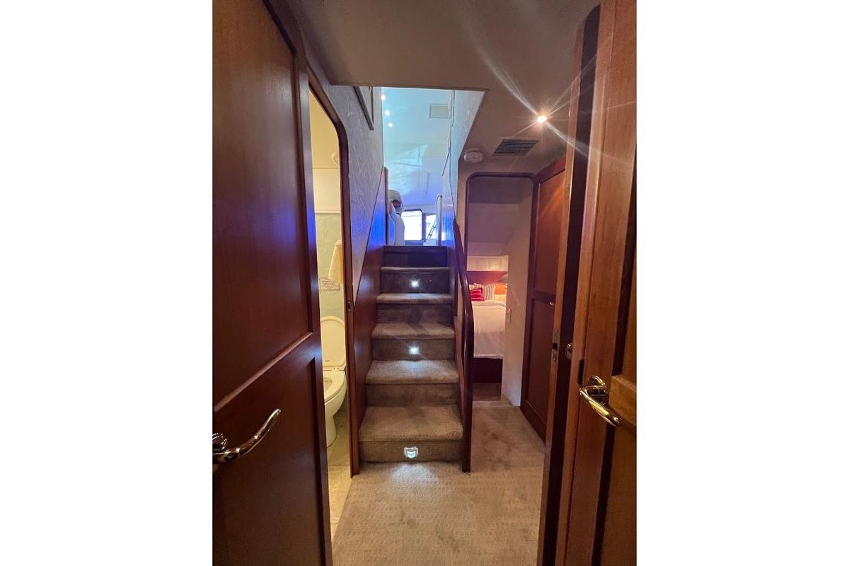 2002 Ocean Yachts 56 