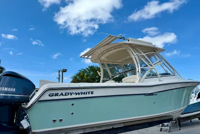 Grady-White Freedom 285