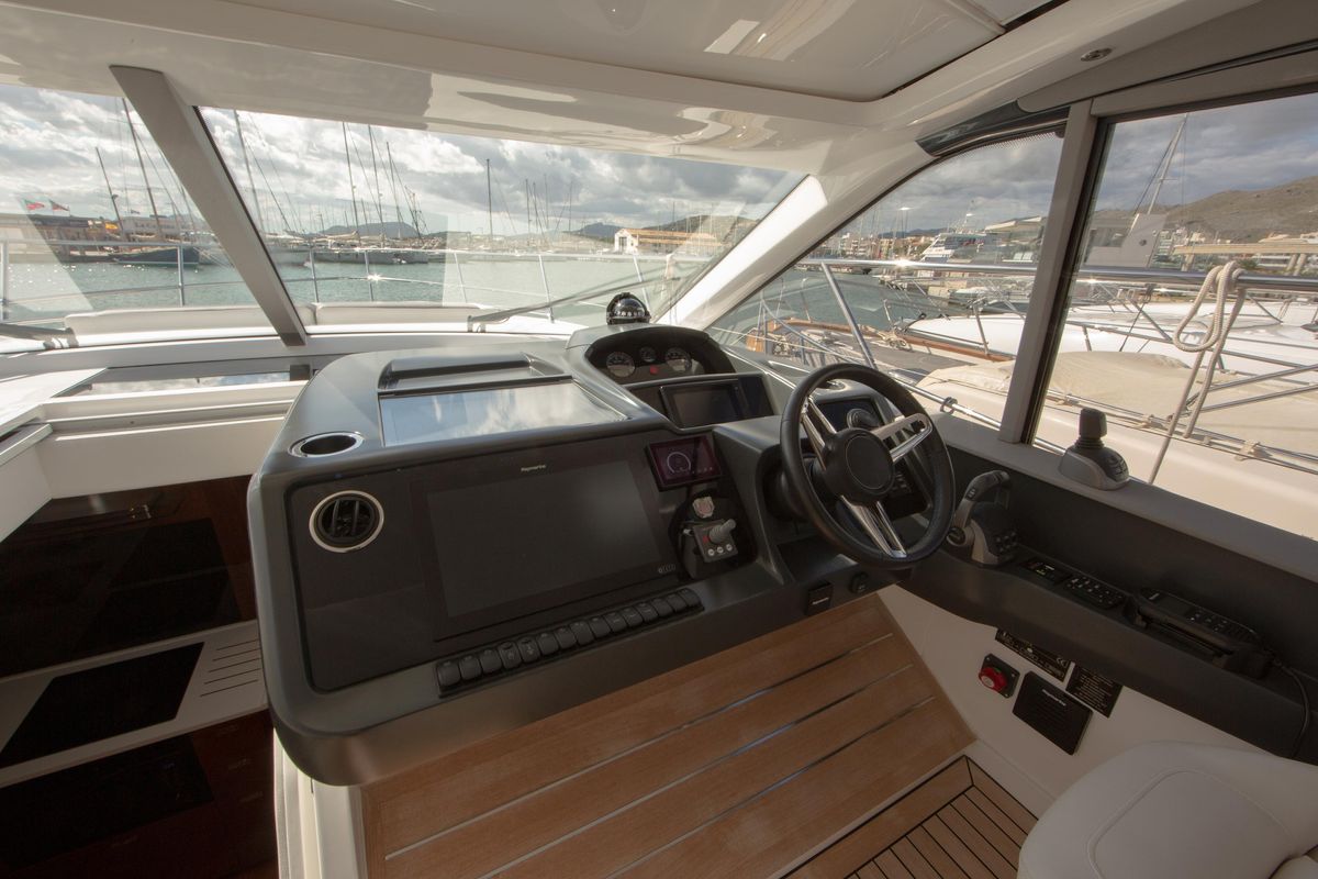 2021 Princess 46 