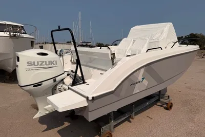 2025 Beneteau Flyer 7 SUNdeck