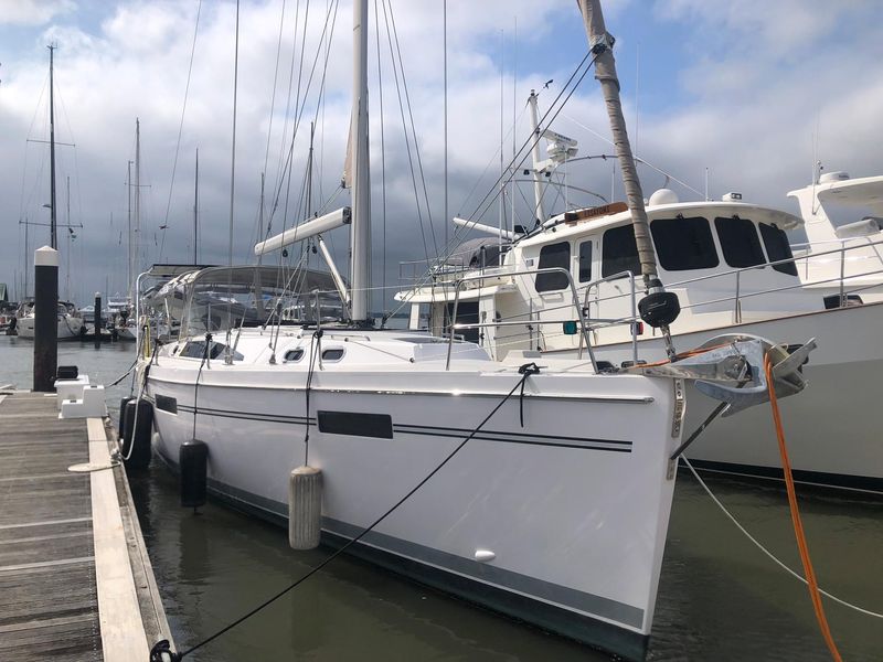 2017 Catalina 425