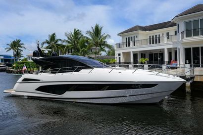 2021 60' Sunseeker-Predator 60 EVO West Palm Beach, FL, US