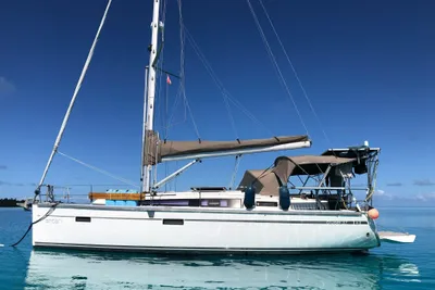 2014 Bavaria Cruiser 37