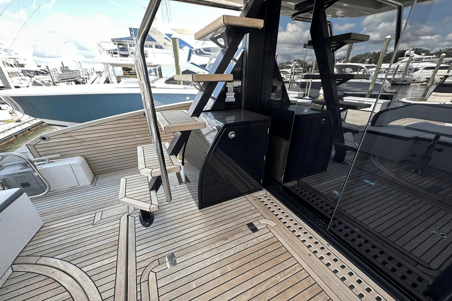2019 Galeon 510 Sky