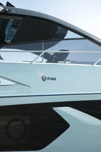  Yacht Photos Pics FIM 500 Regina