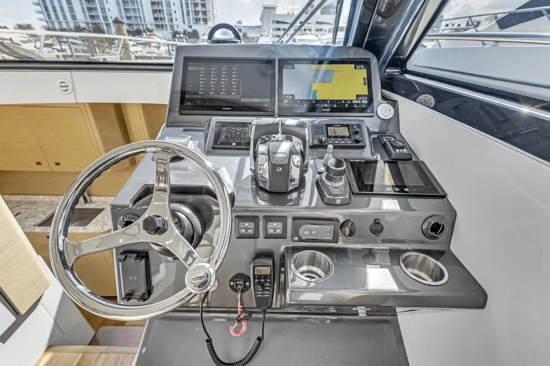 Devocean Yacht Photos Pics 