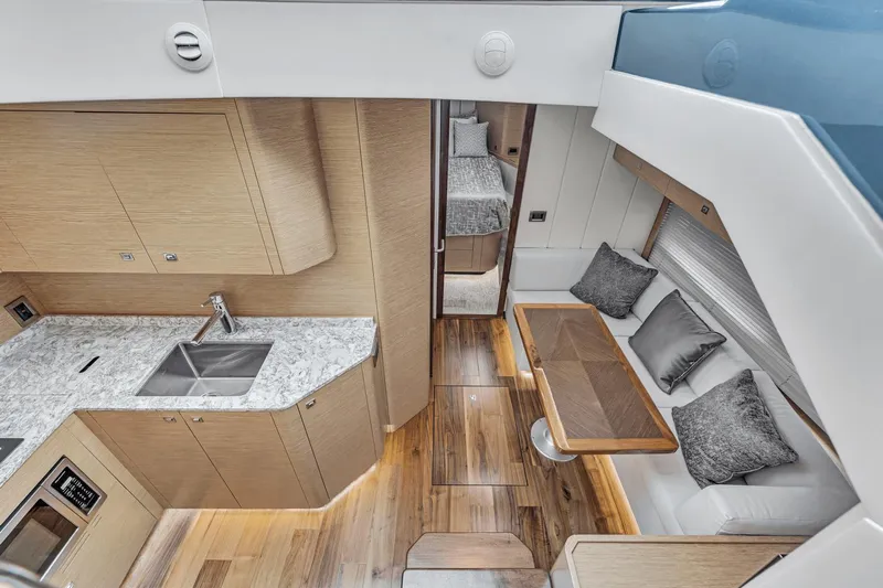 Devocean Yacht Photos Pics 