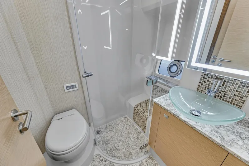 Devocean Yacht Photos Pics 