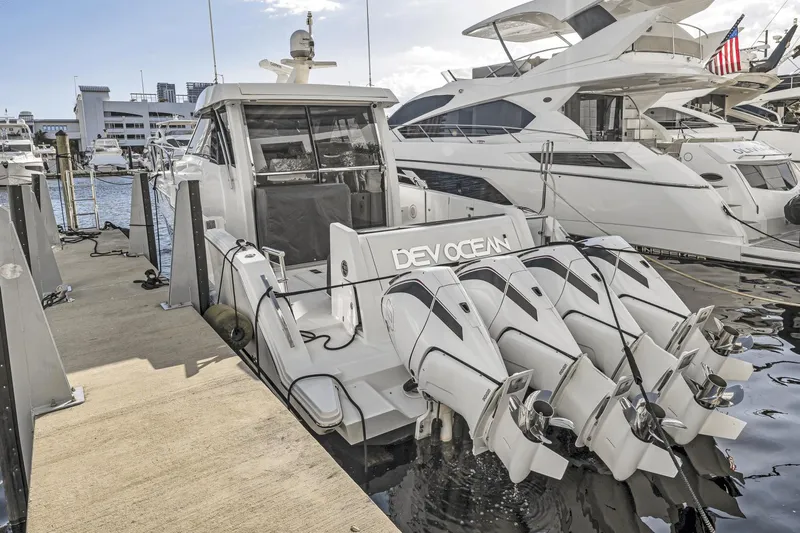 Devocean Yacht Photos Pics 