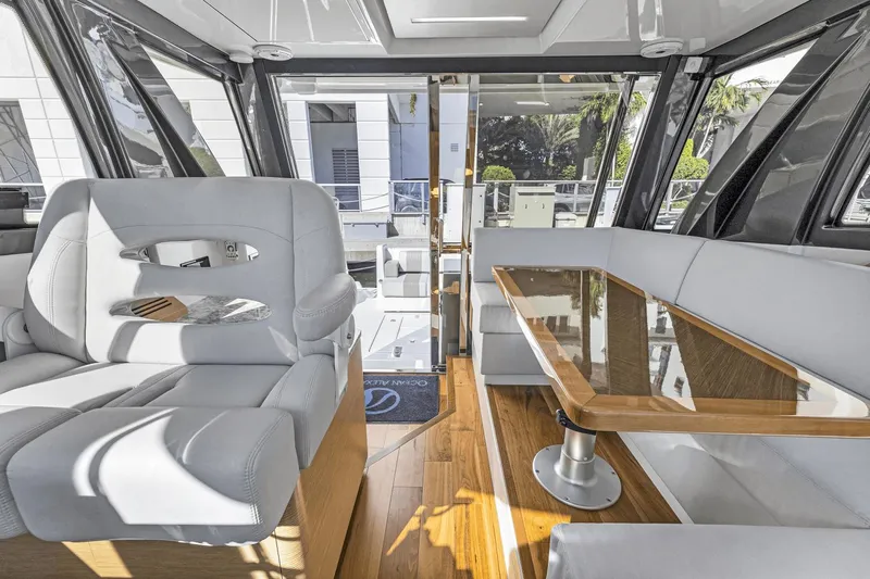 Devocean Yacht Photos Pics 