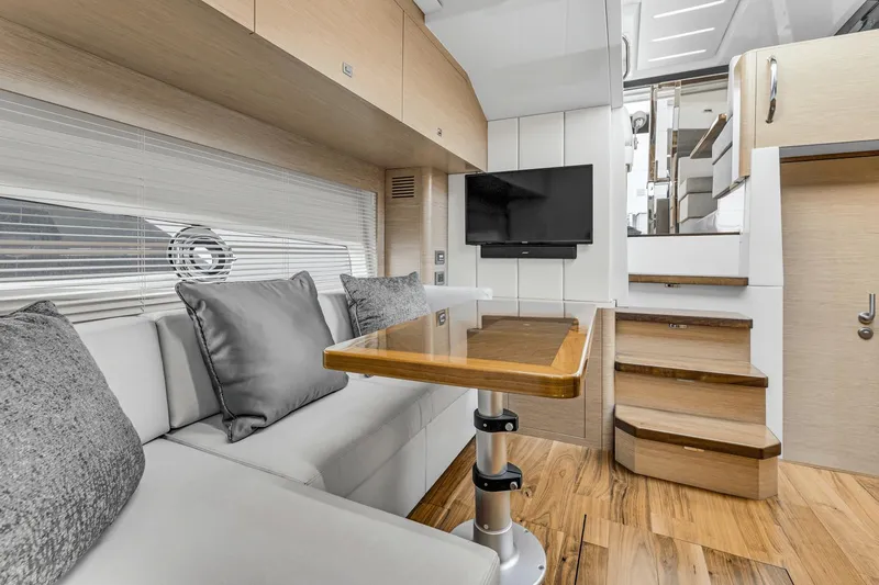 Devocean Yacht Photos Pics 