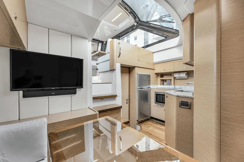 Devocean Yacht Photos Pics 