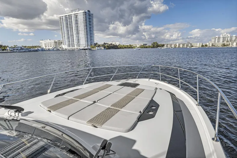 Devocean Yacht Photos Pics 