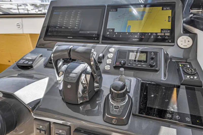 Devocean Yacht Photos Pics 