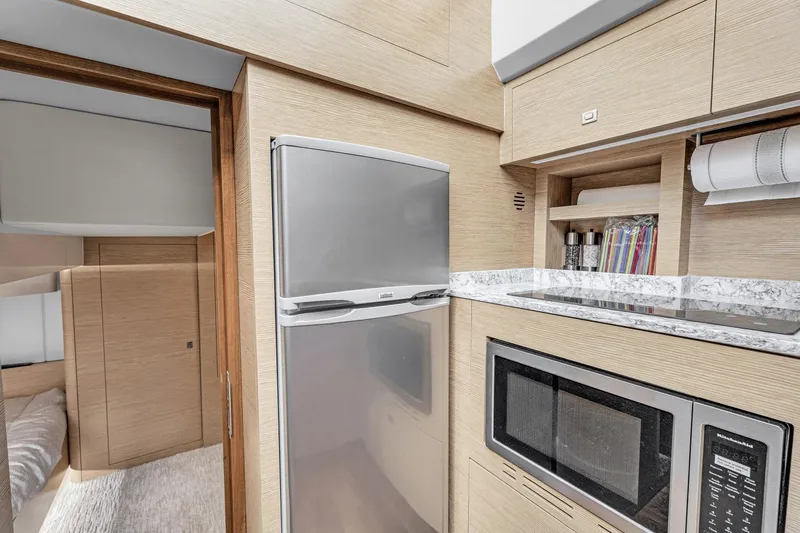 Devocean Yacht Photos Pics 