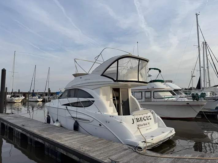 J'becuz Yacht Photos Pics 