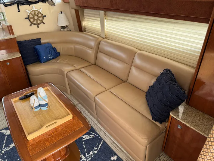 J'becuz Yacht Photos Pics 