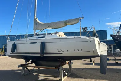 2005 Beneteau First 25.7