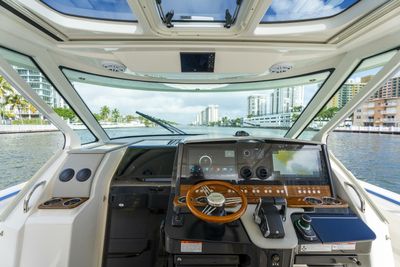 Yacht