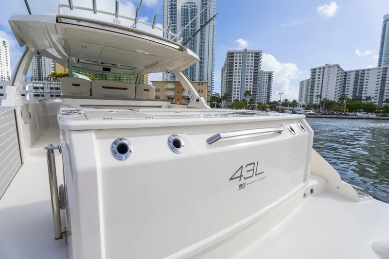 Nailed It Yacht Photos Pics 2024 Tiara Yachts 43 Ls - Image 44