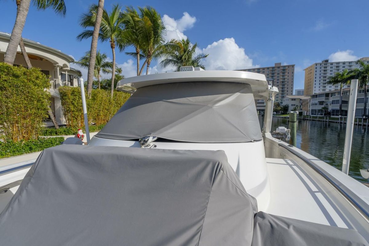 2024 Tiara Yachts 43 